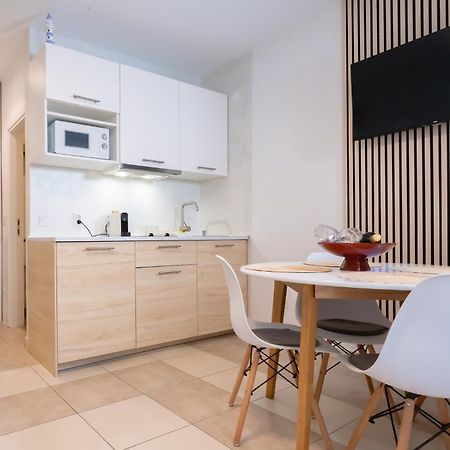 Locus Apartments ペトルチャネ エクステリア 写真