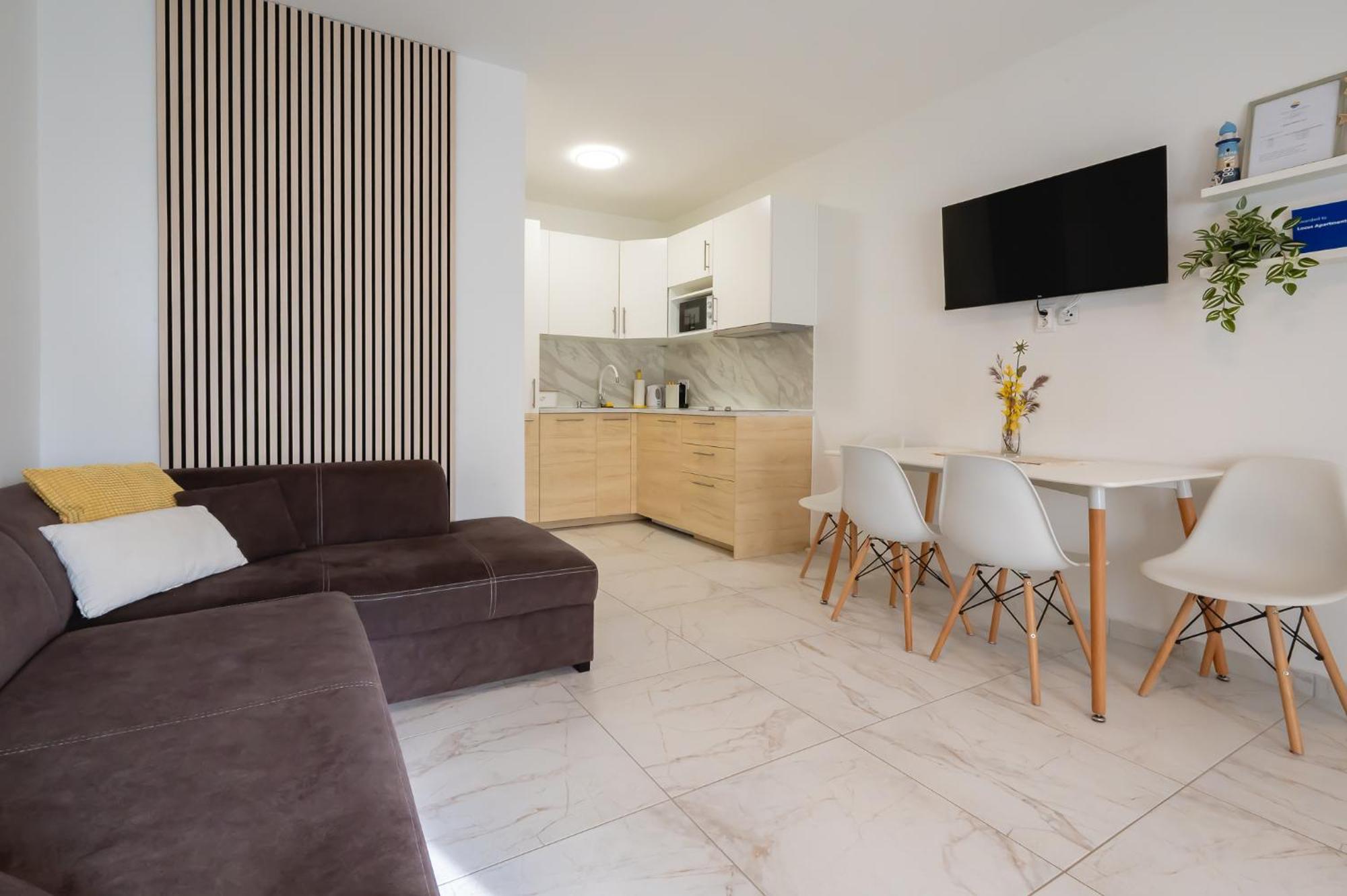 Locus Apartments ペトルチャネ エクステリア 写真