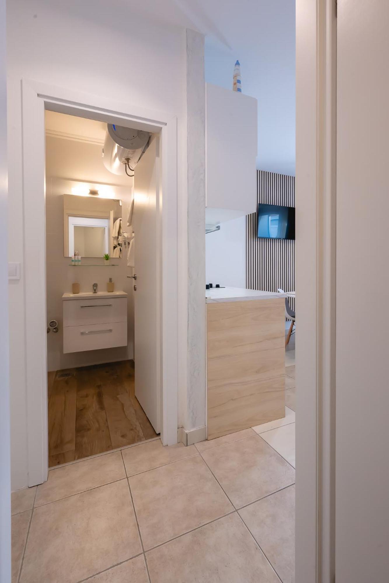 Locus Apartments ペトルチャネ エクステリア 写真
