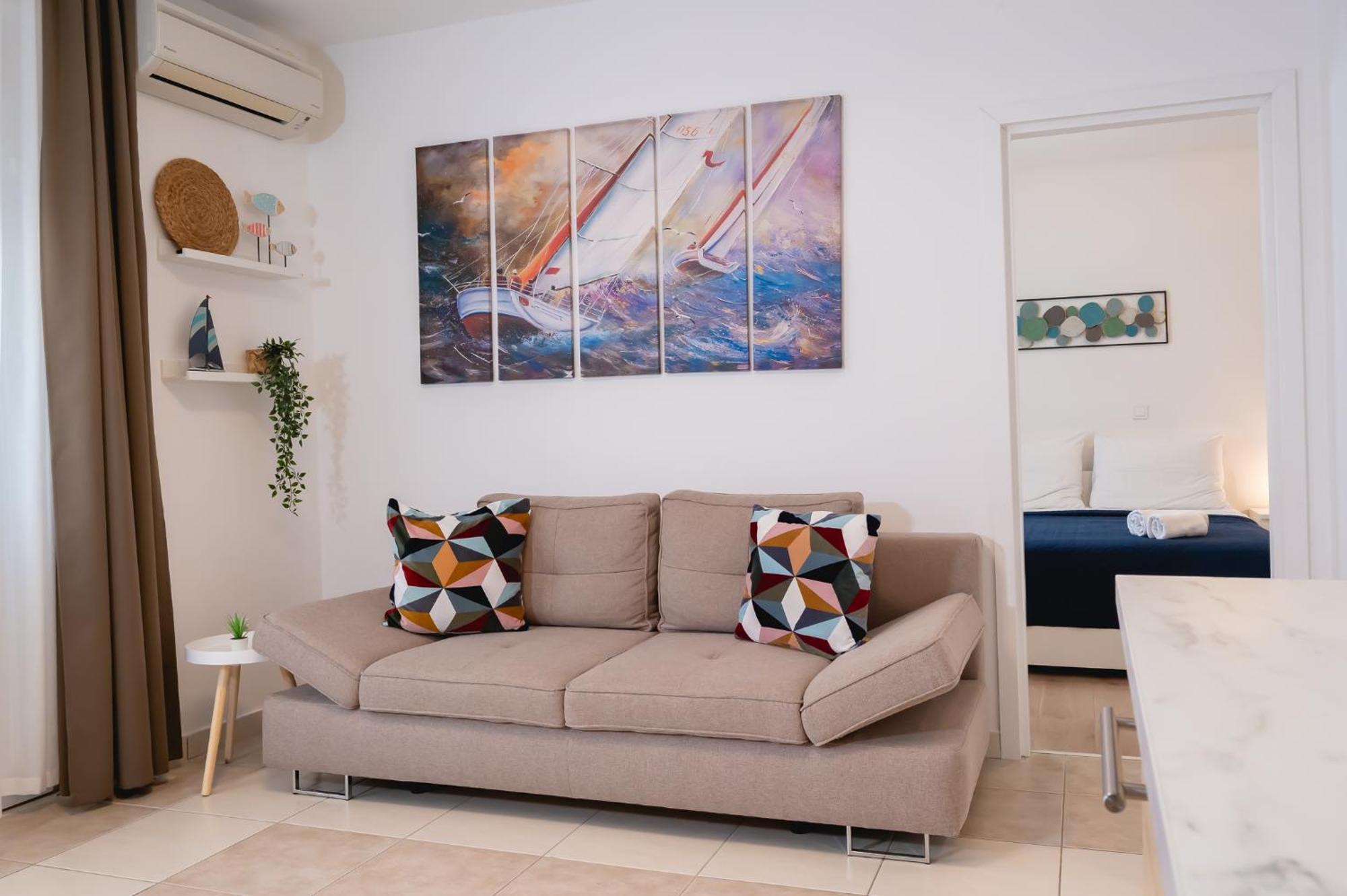 Locus Apartments ペトルチャネ エクステリア 写真