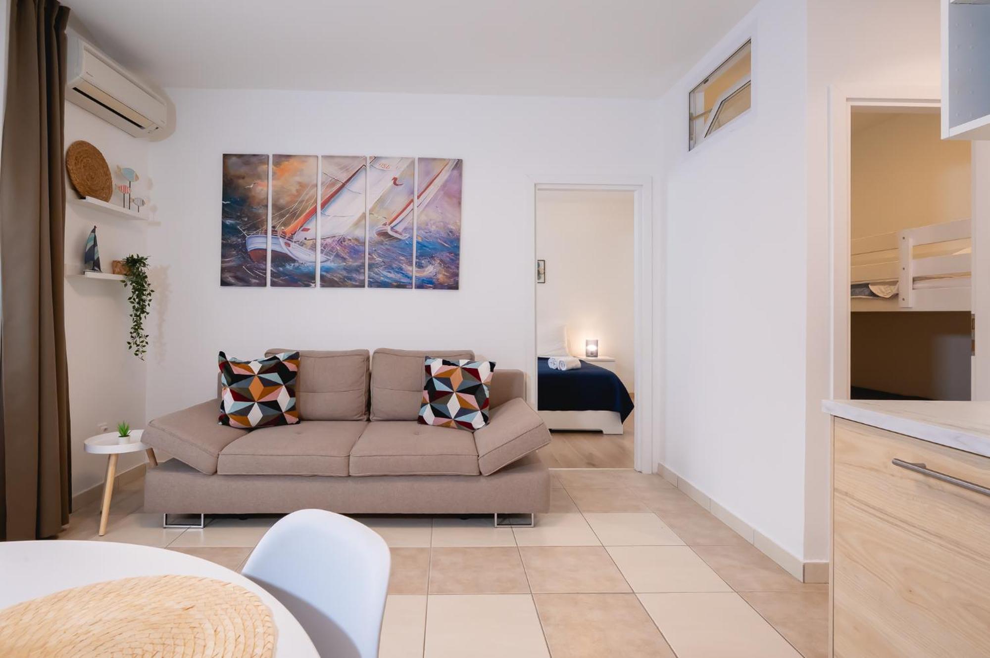 Locus Apartments ペトルチャネ エクステリア 写真